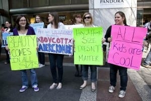abercrombie-protest Boycott Abercrombie & Fitch