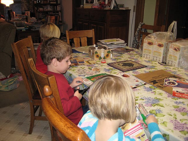 clipping coupons