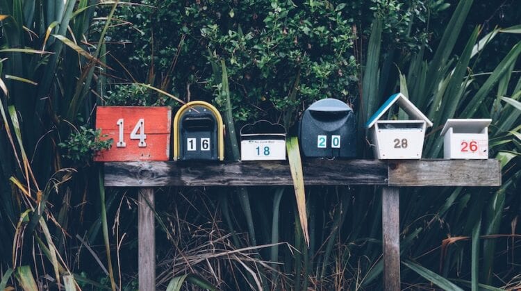 36 Stores that ALWAYS Offer Free Shipping with No Minimums