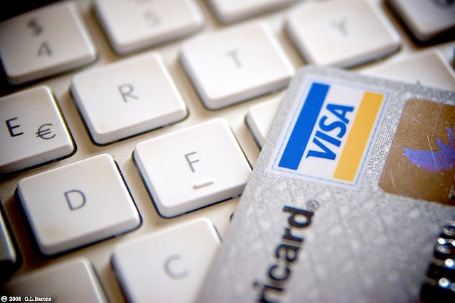 How to Protect Your Credit Card Number Online