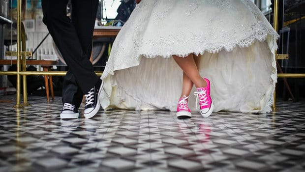 5 Money-Saving Hacks for Wedding Guests