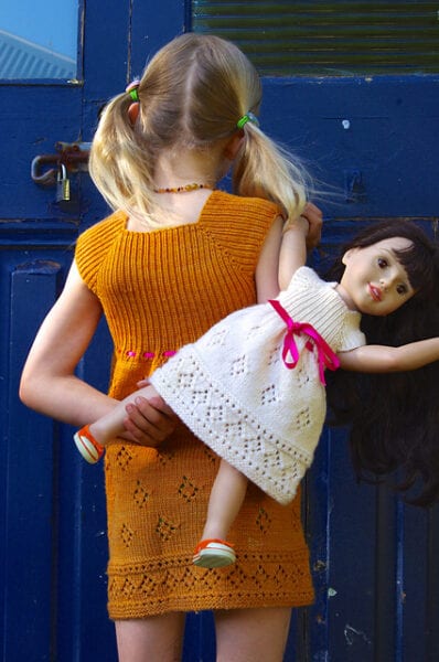 Dolly Bloom matching dress knitting pattern