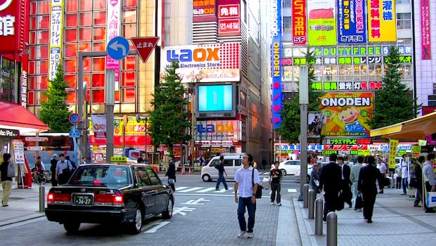 A Budget Traveler&#8217;s Guide to Tokyo