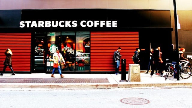 Maximizing the Starbucks Rewards Credit Card for Free Coffee
