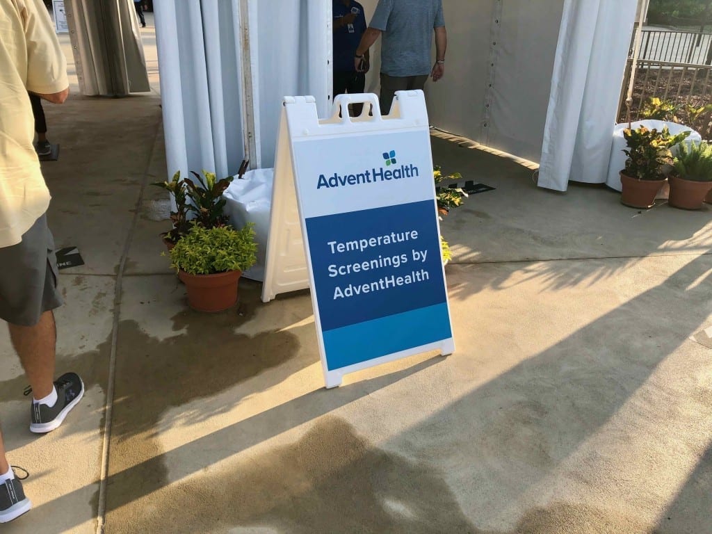 Every guest must go through the temperature screening.