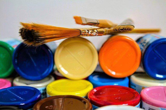 paint colors and brushes