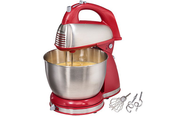 red hamilton beach stand and hand mixer