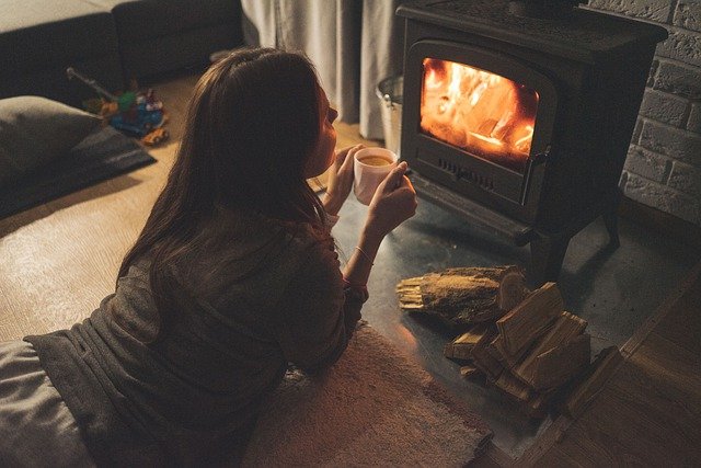7 Affordable Ways to Stay Warm This Winter